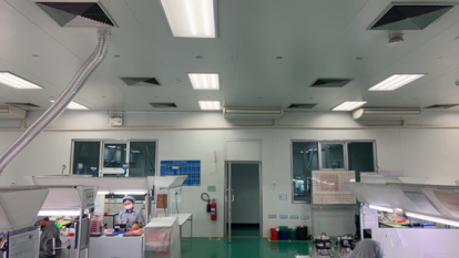 省エネと効率化を両立：パッケージエアコンで24時間稼動ラインを最適化